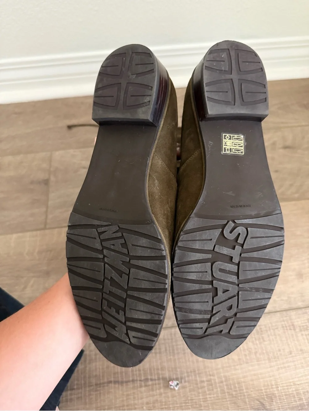 Stuart Weitzman excellent very